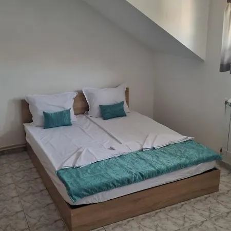 пиргос Guest house